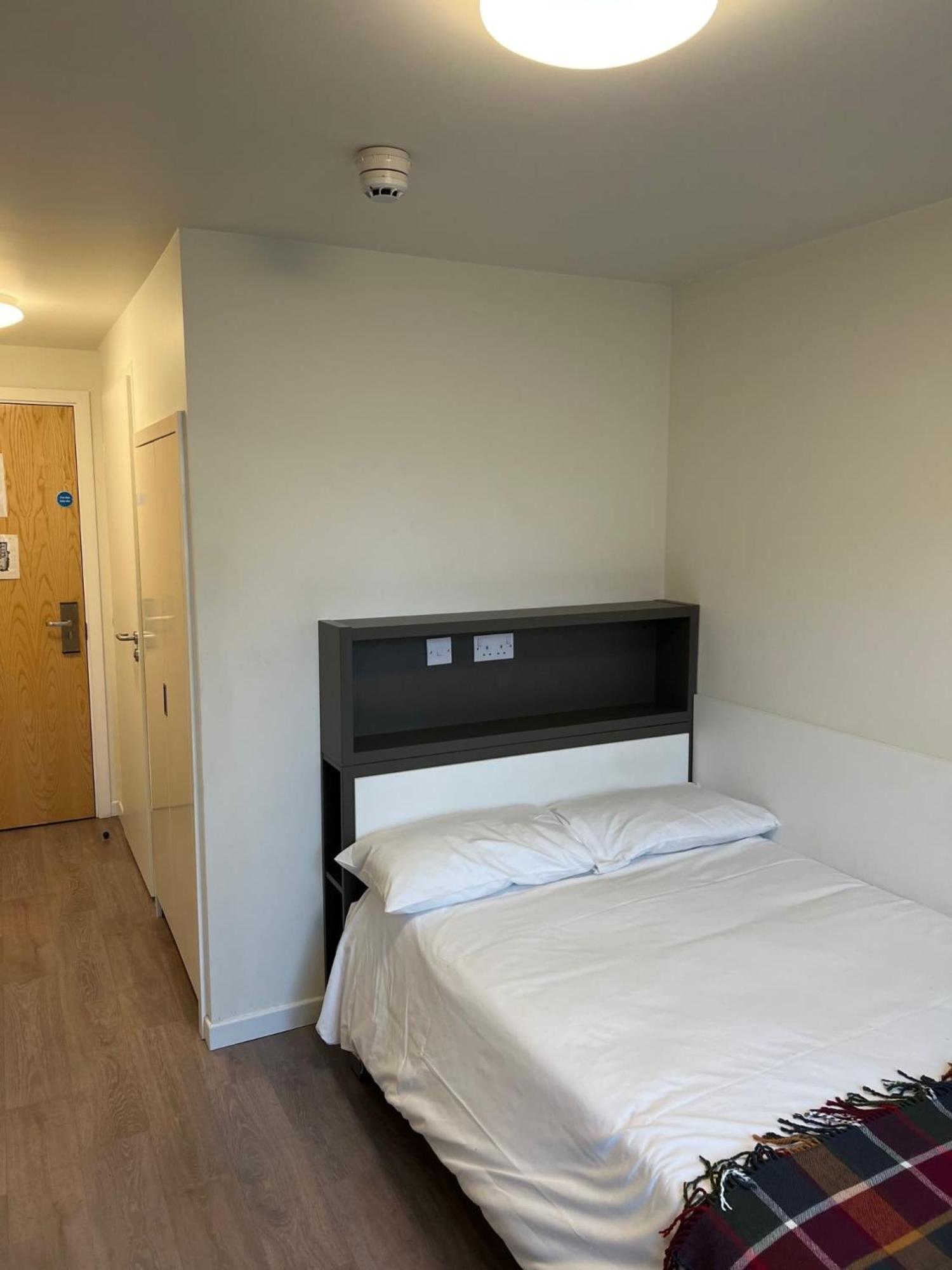 Pittville Student Village In Cheltenham Exterior foto